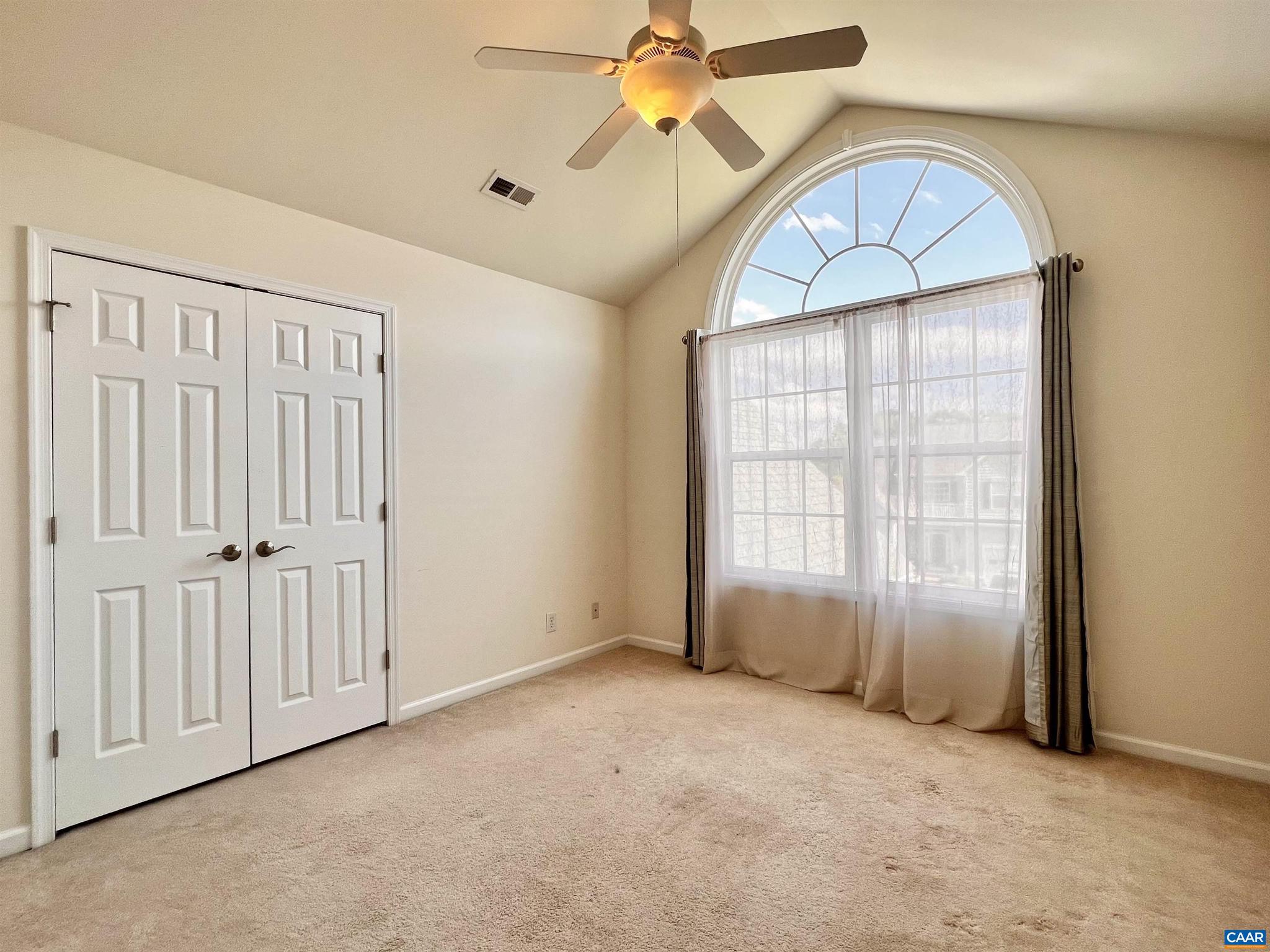 GRAYROCK - Residential