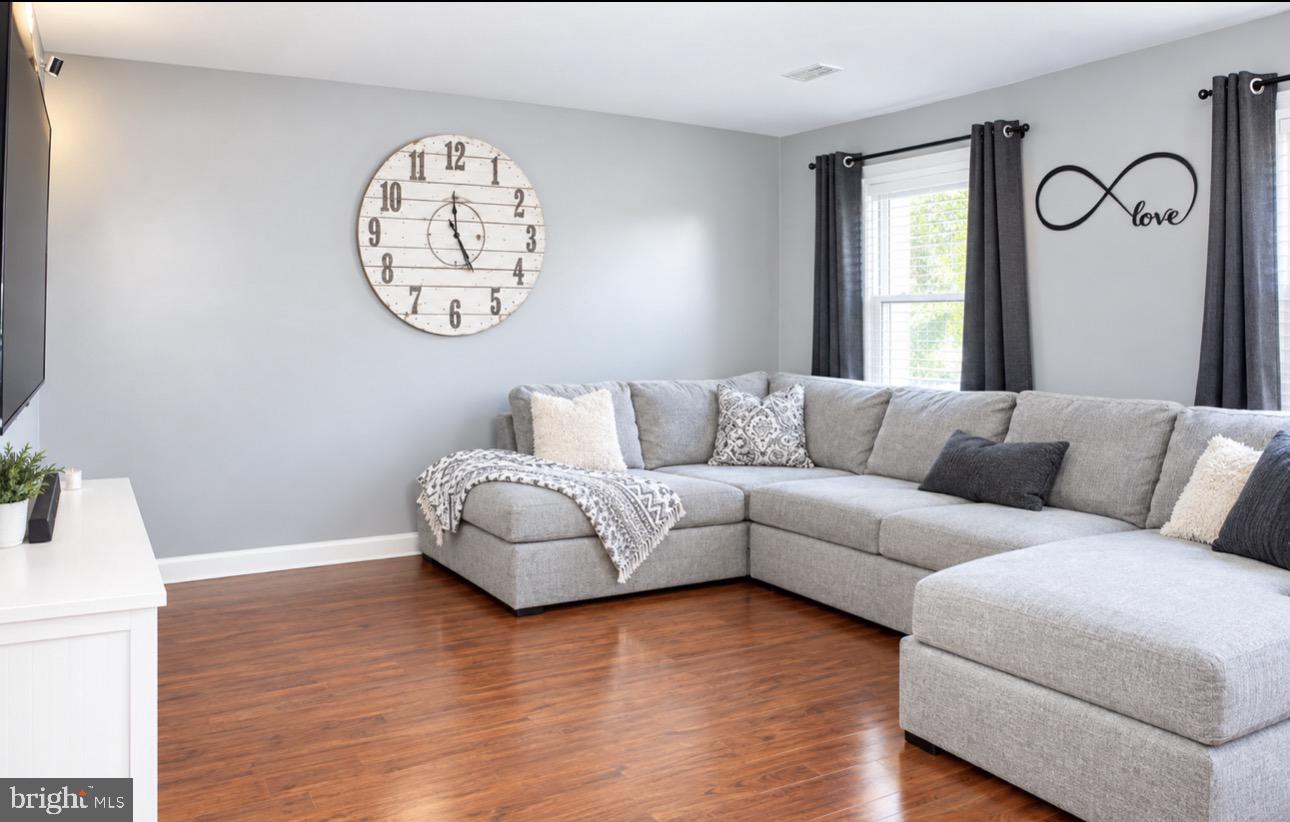 5224 SWEET GUM