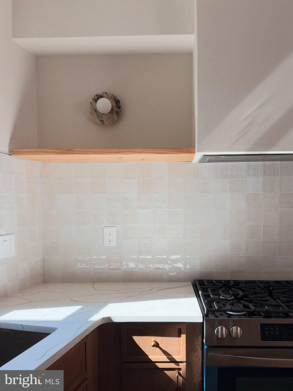 Photo of 418 Sigel Street, PHILADELPHIA, PA 19148 (MLS # PAPH2680718)