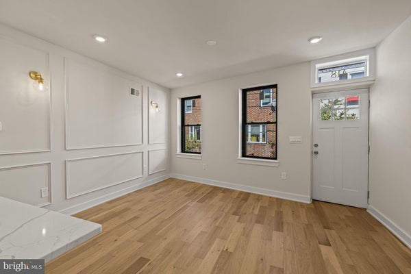418 SIGEL ST, PHILADELPHIA, PA 19148 - Image 2cc8f2e09e7b917dc4bb91b3b55aaadd/3252238985