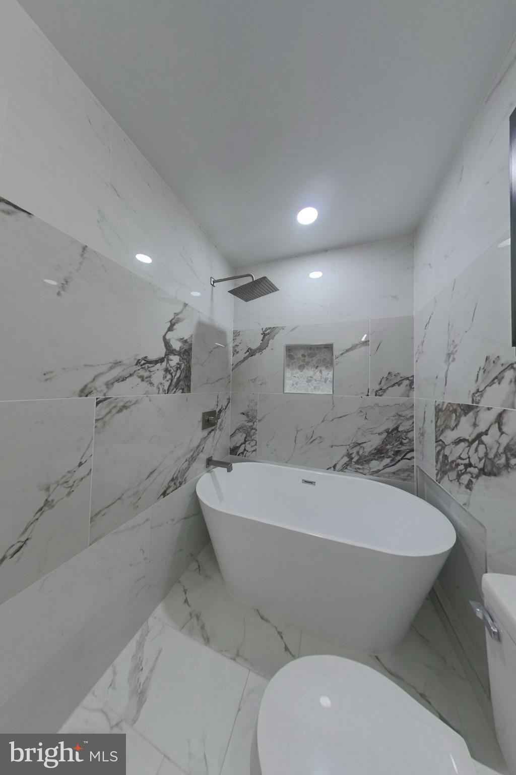 GABRIEL PLAZA - Residential