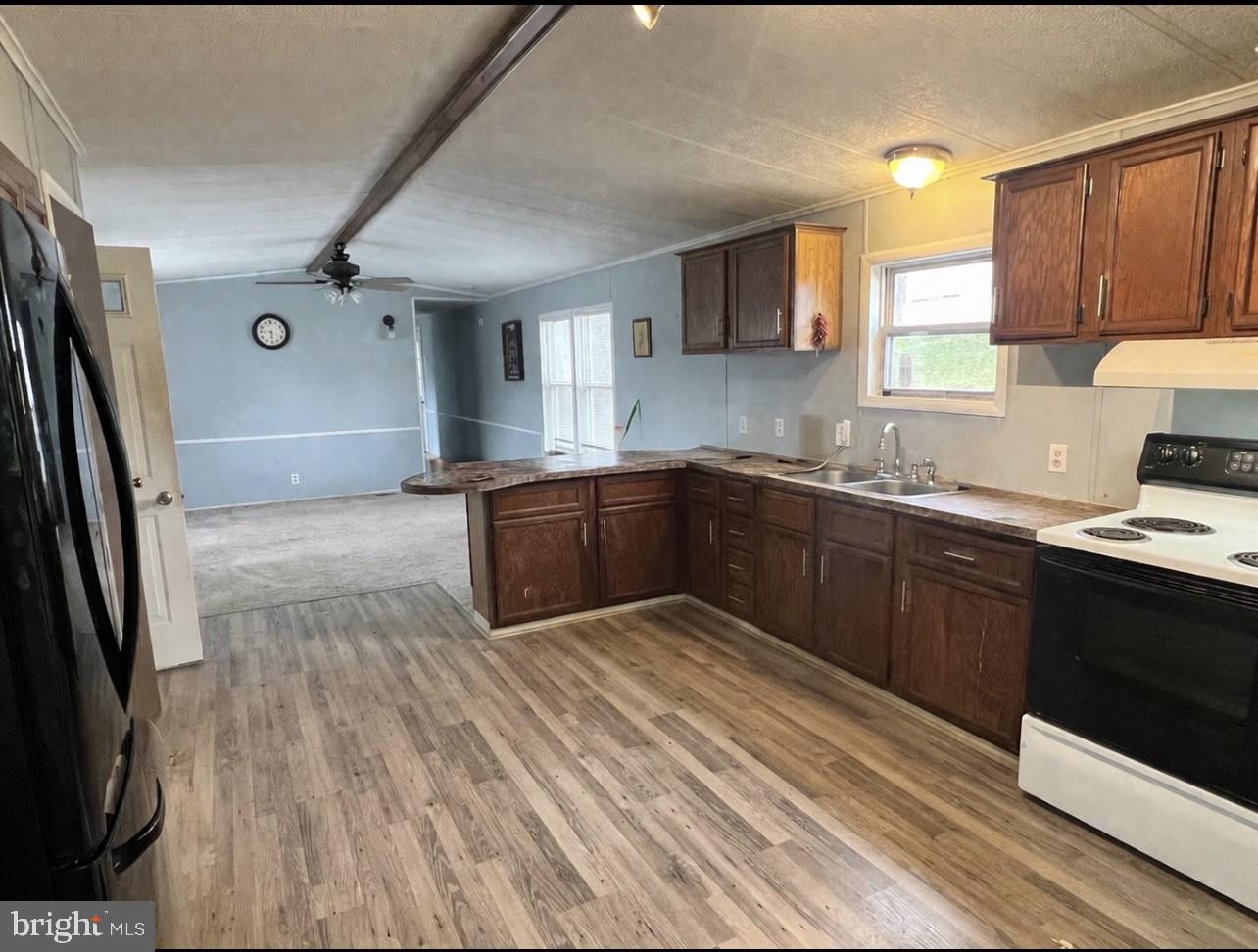 GREEN HILL MHP - Residential