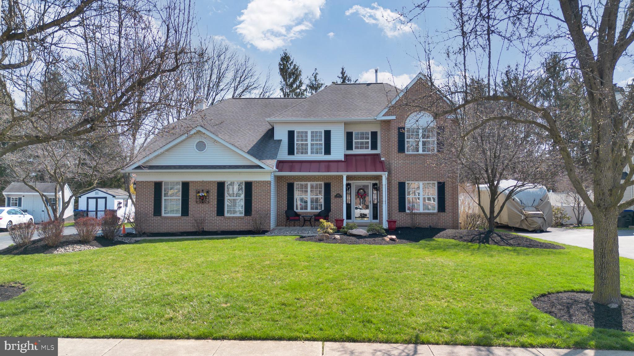 492 SHAKESPEARE DRIVE