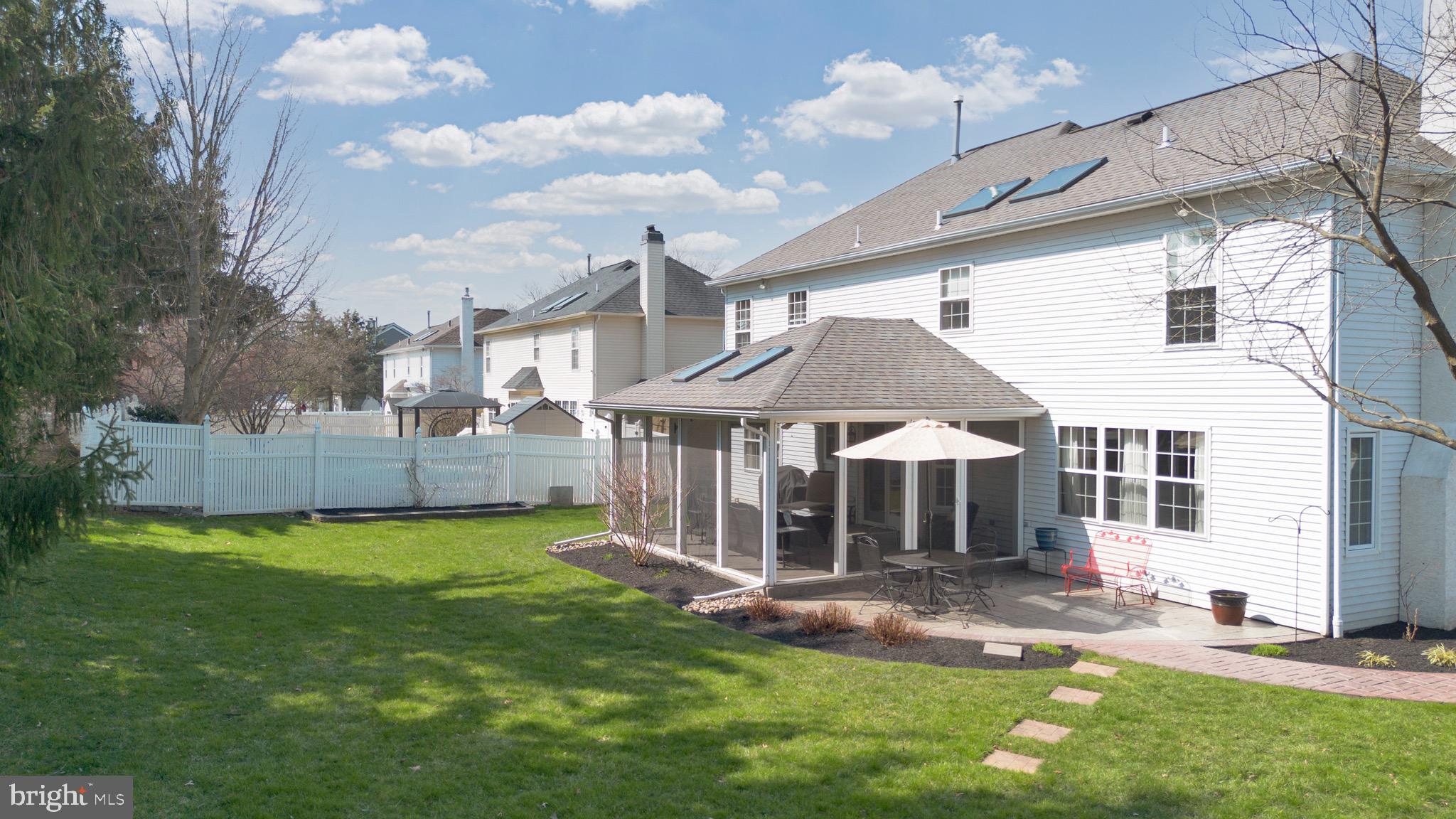 COLLEGEVILLE GLEN - Residential