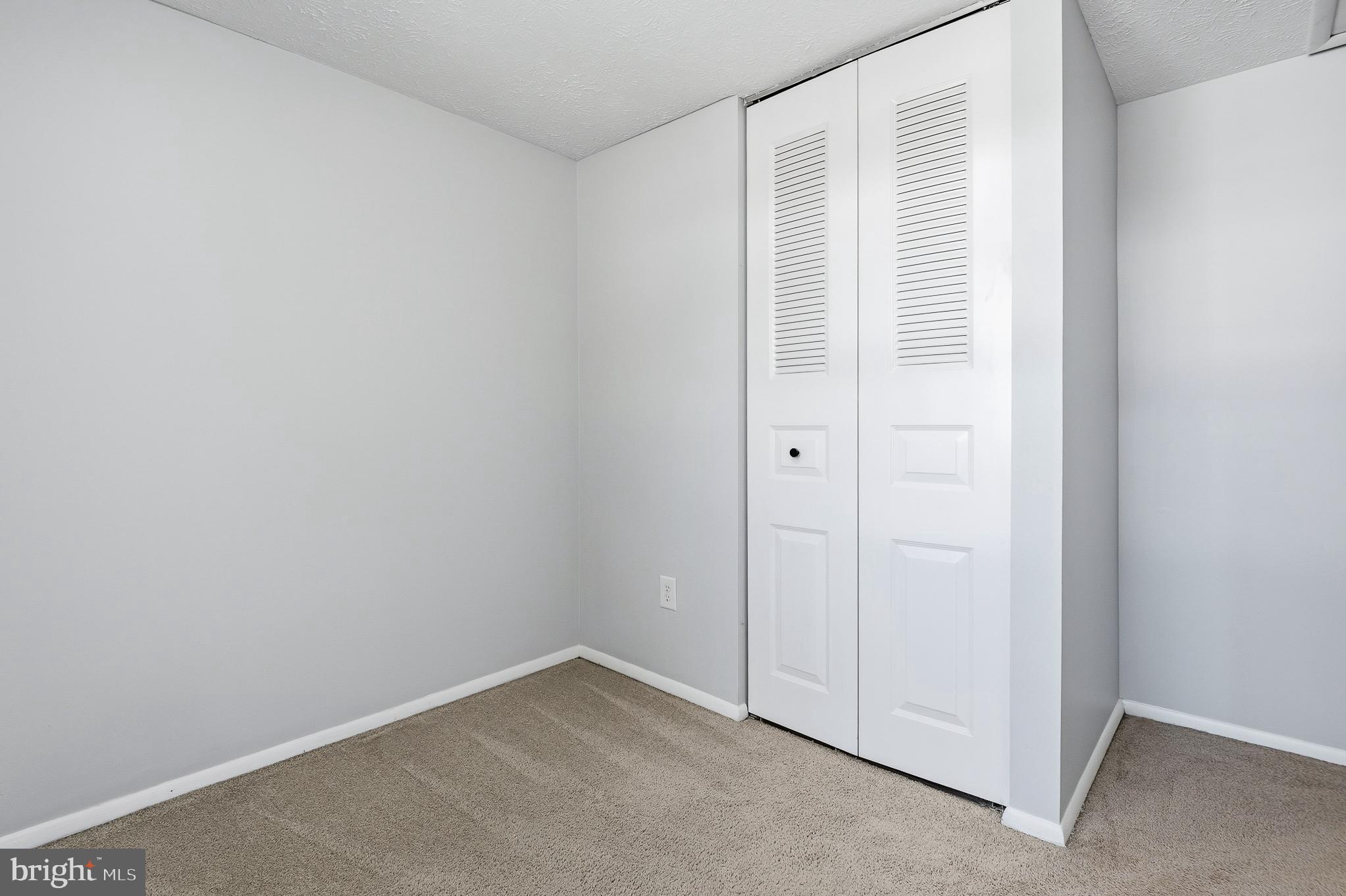 MILL CREEK SOUTH - Residential