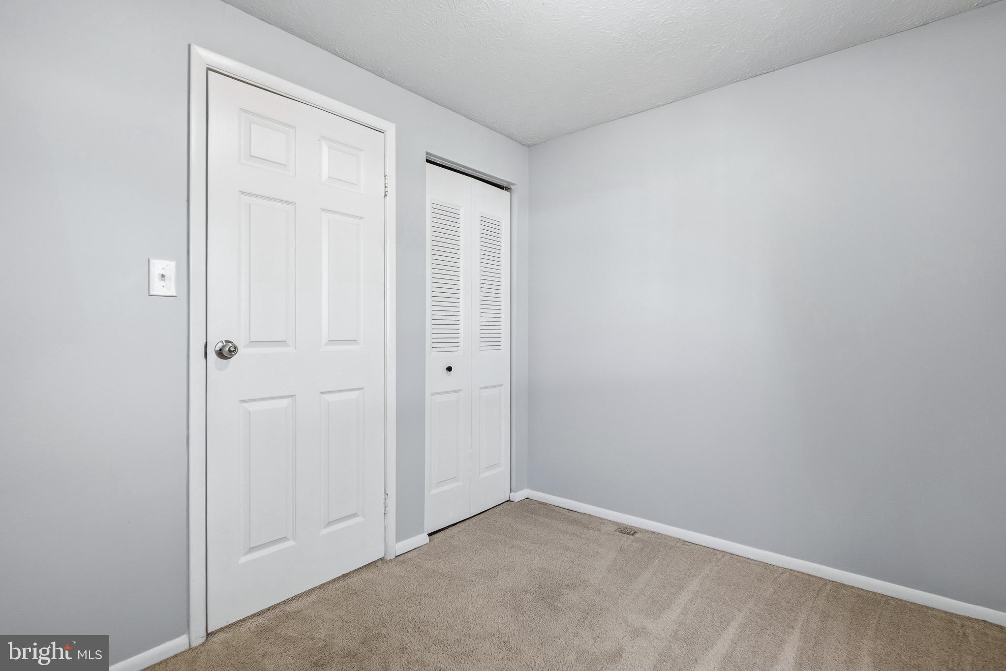 MILL CREEK SOUTH - Residential