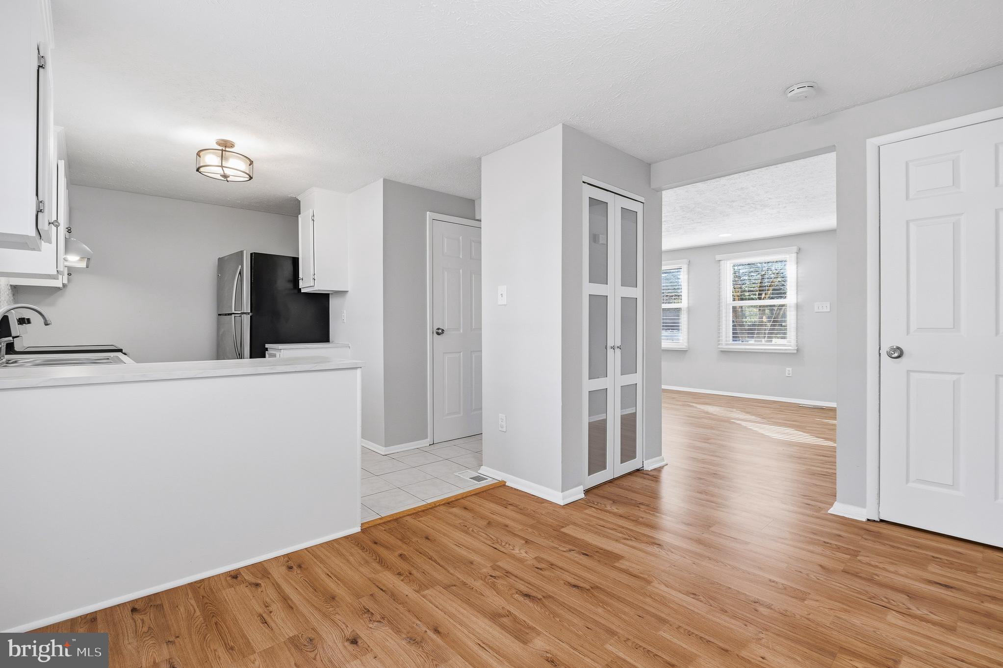 MILL CREEK SOUTH - Residential