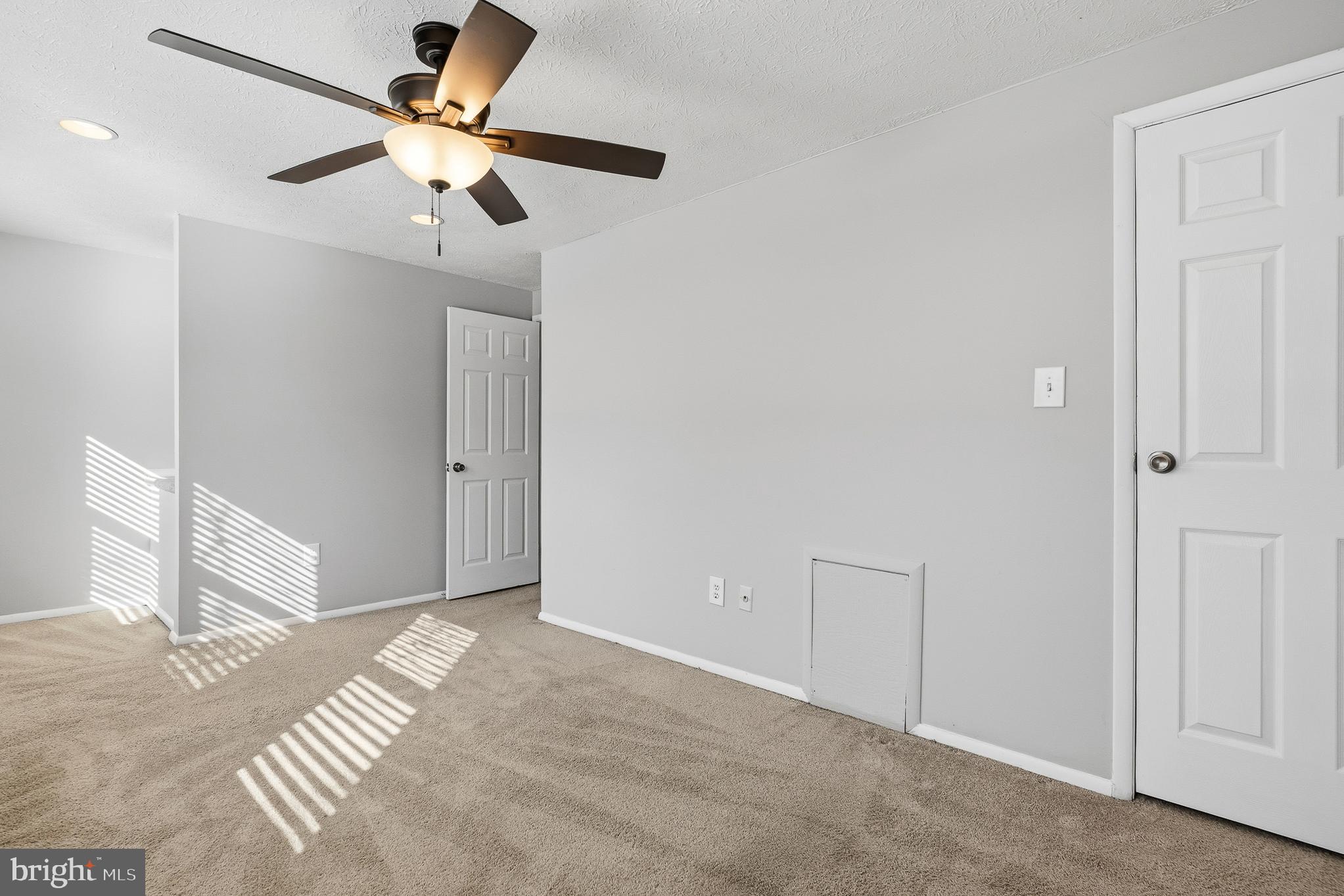 MILL CREEK SOUTH - Residential