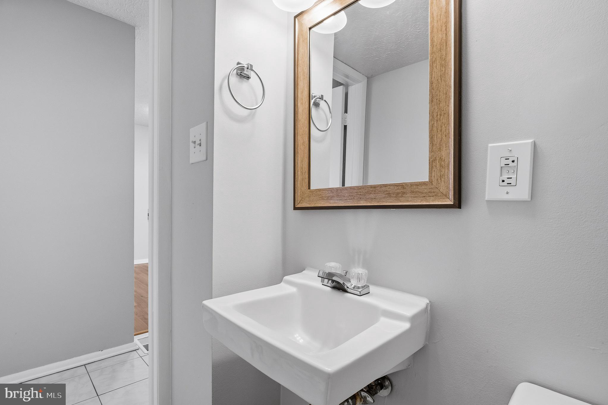 MILL CREEK SOUTH - Residential