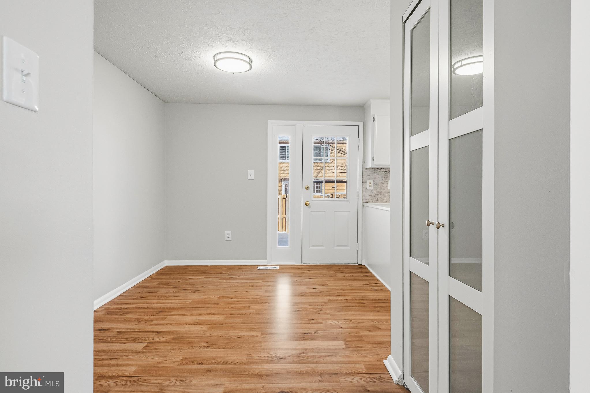 MILL CREEK SOUTH - Residential