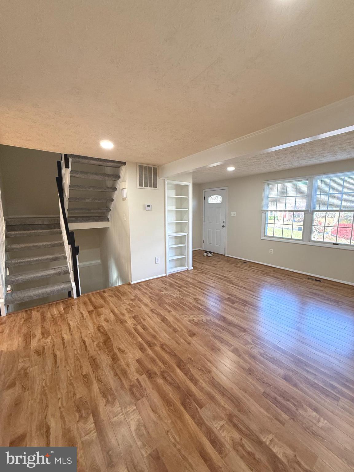 LITTLE ROCKY RUN - Residential Lease