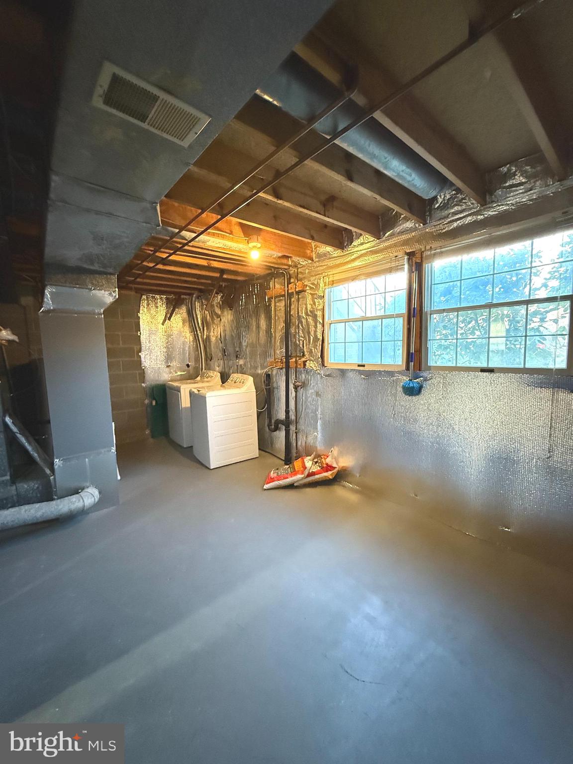 LITTLE ROCKY RUN - Residential Lease