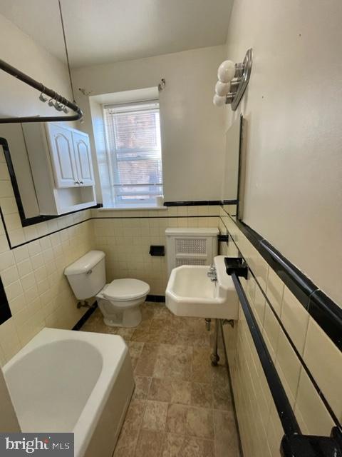 FRANKFORD - Residential Lease