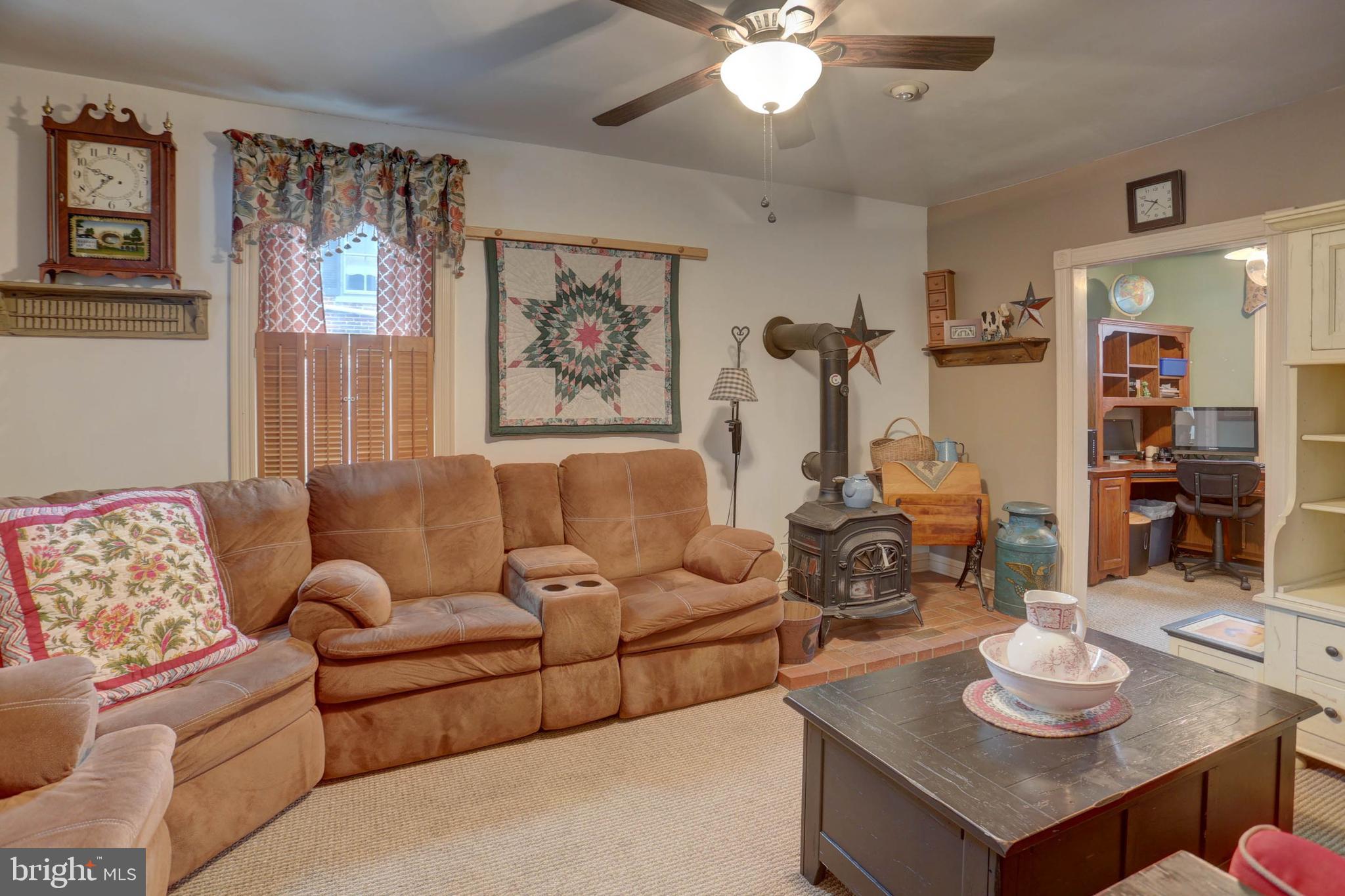 EAST HEMPFIELD TWP - Residential