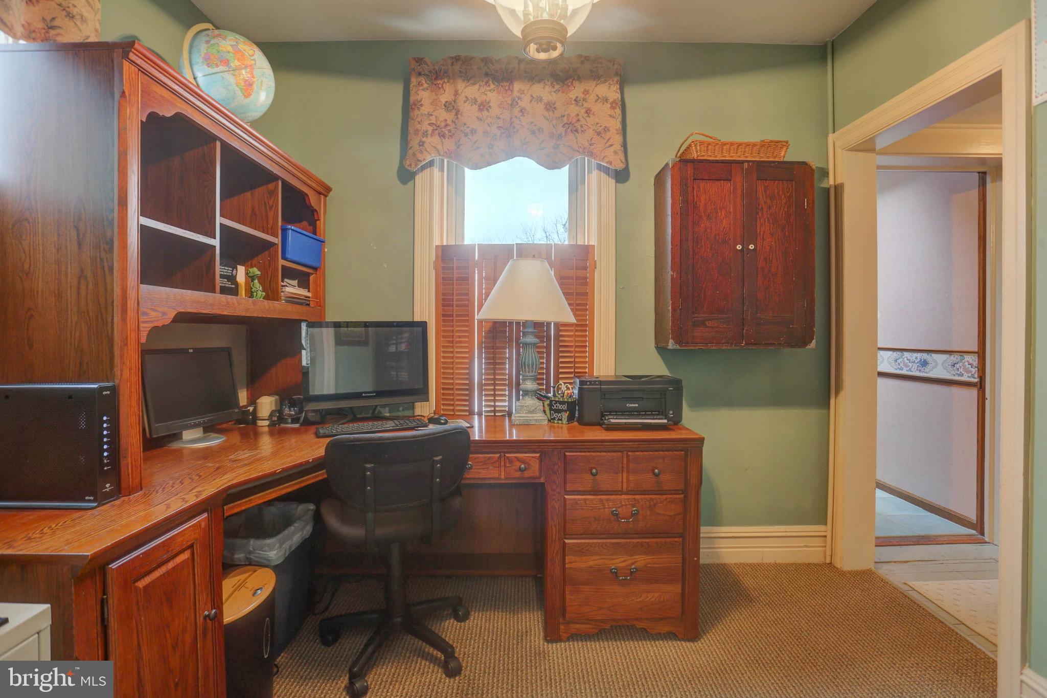 EAST HEMPFIELD TWP - Residential