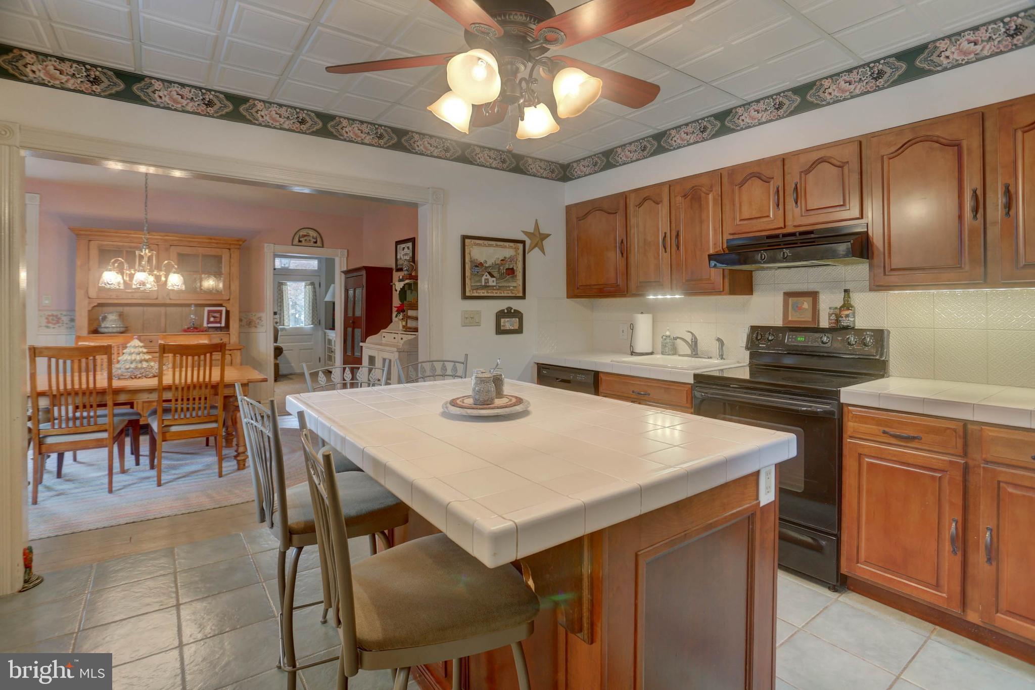 EAST HEMPFIELD TWP - Residential