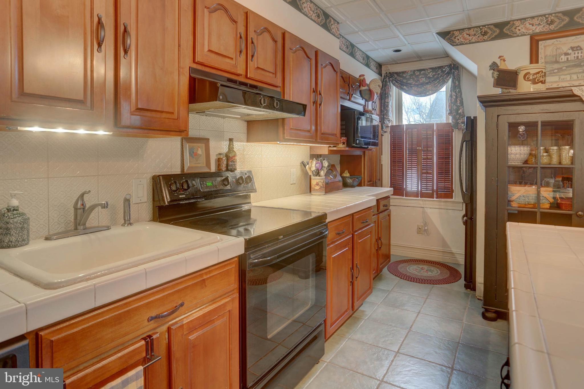 EAST HEMPFIELD TWP - Residential
