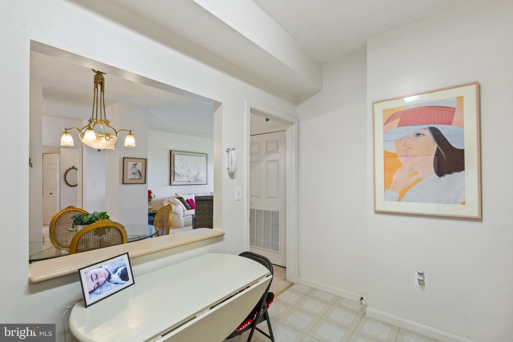 VANTAGE POINT EAST @ LEISURE WORLD - Residential