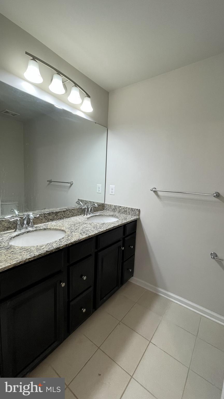 RAPPAHANNOCK LANDING - Residential Lease