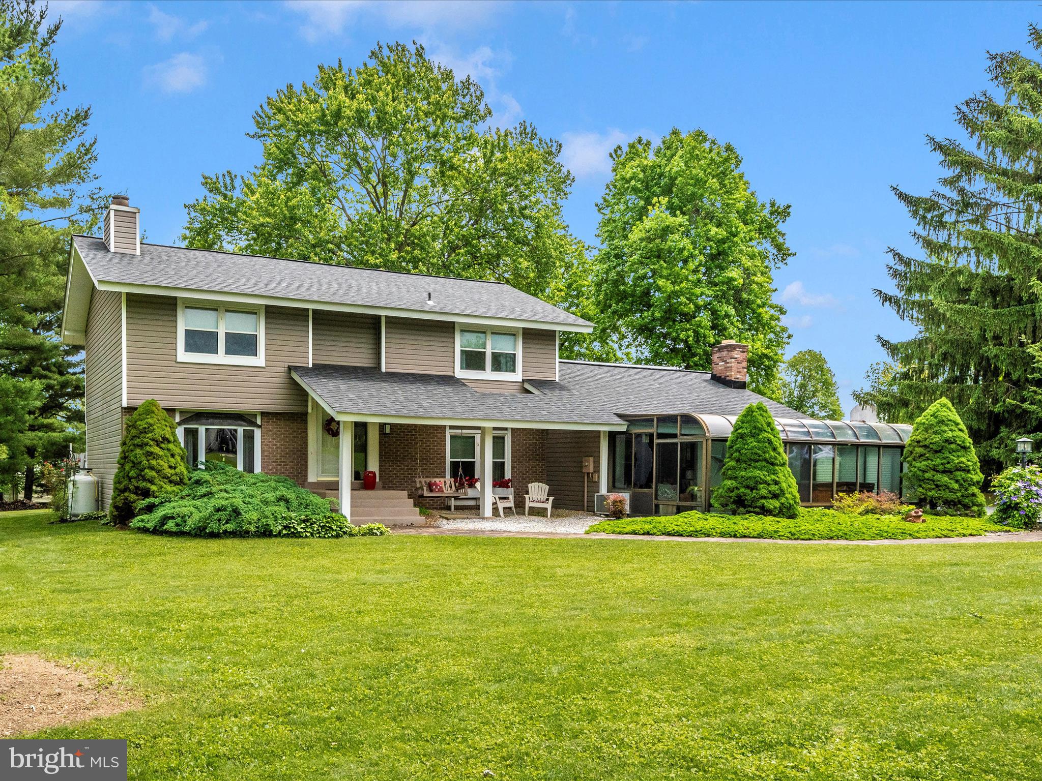 2704 MYSTIC WOODS COURT