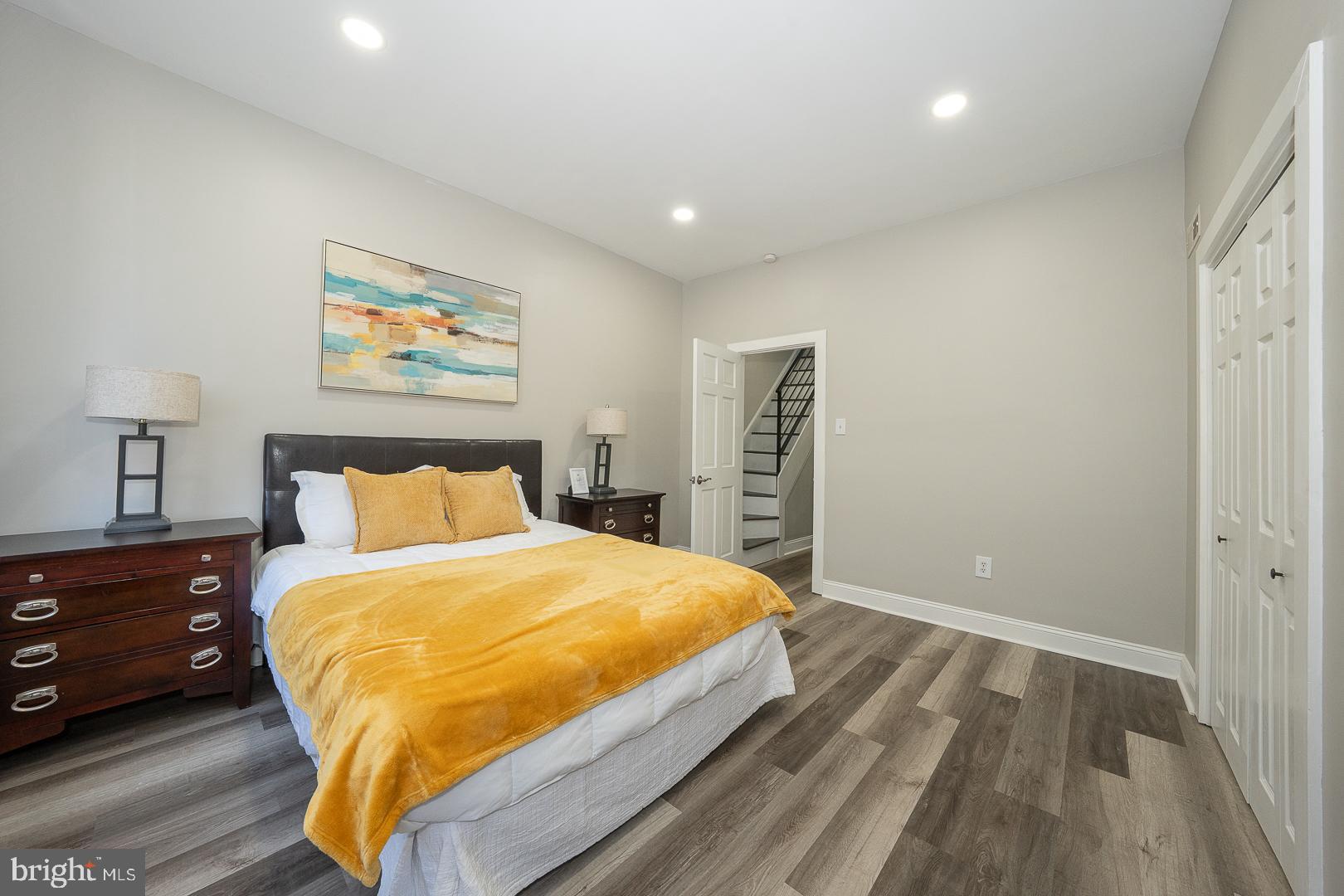 ART MUSEUM AREA - Residential