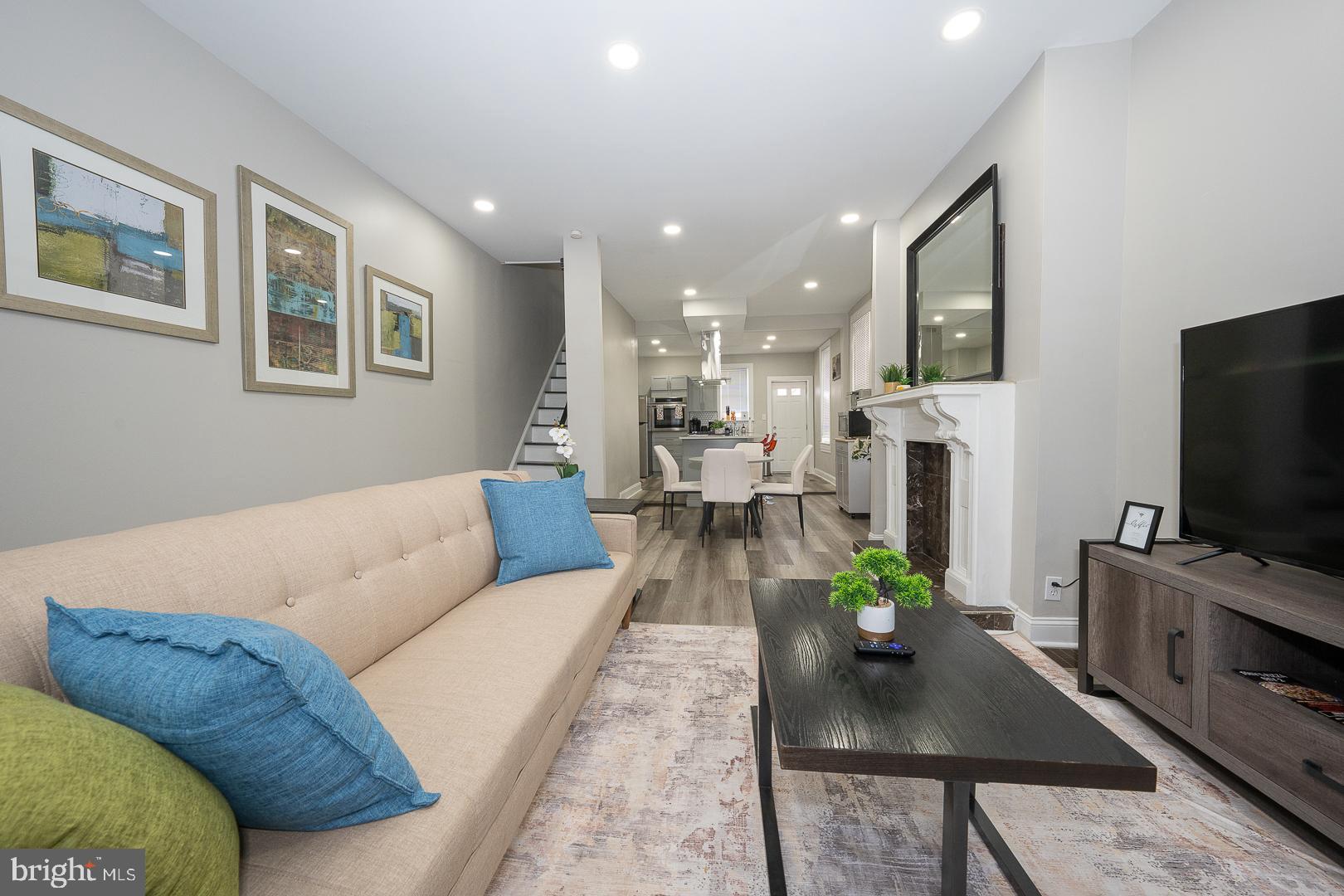 ART MUSEUM AREA - Residential