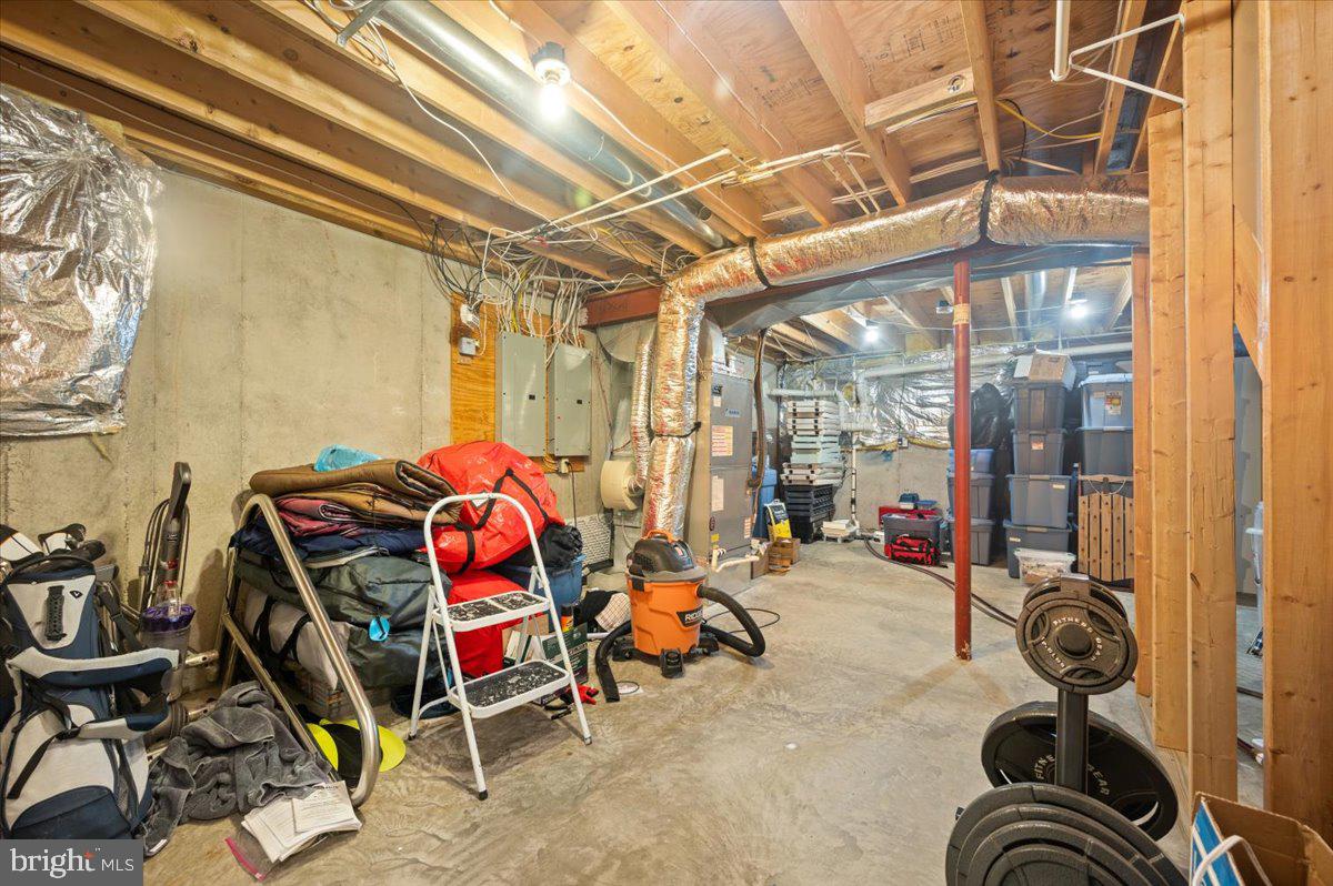 CARRIAGE PARK - Residential