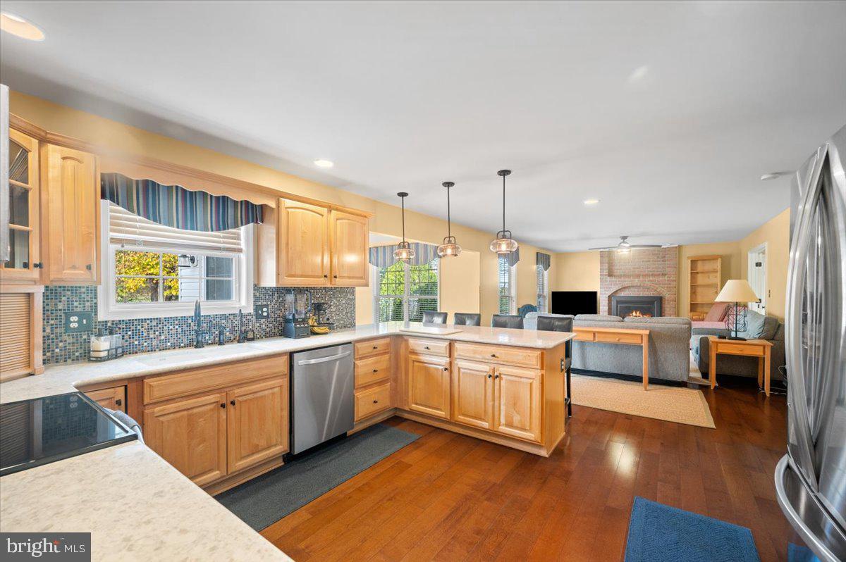 CARRIAGE PARK - Residential