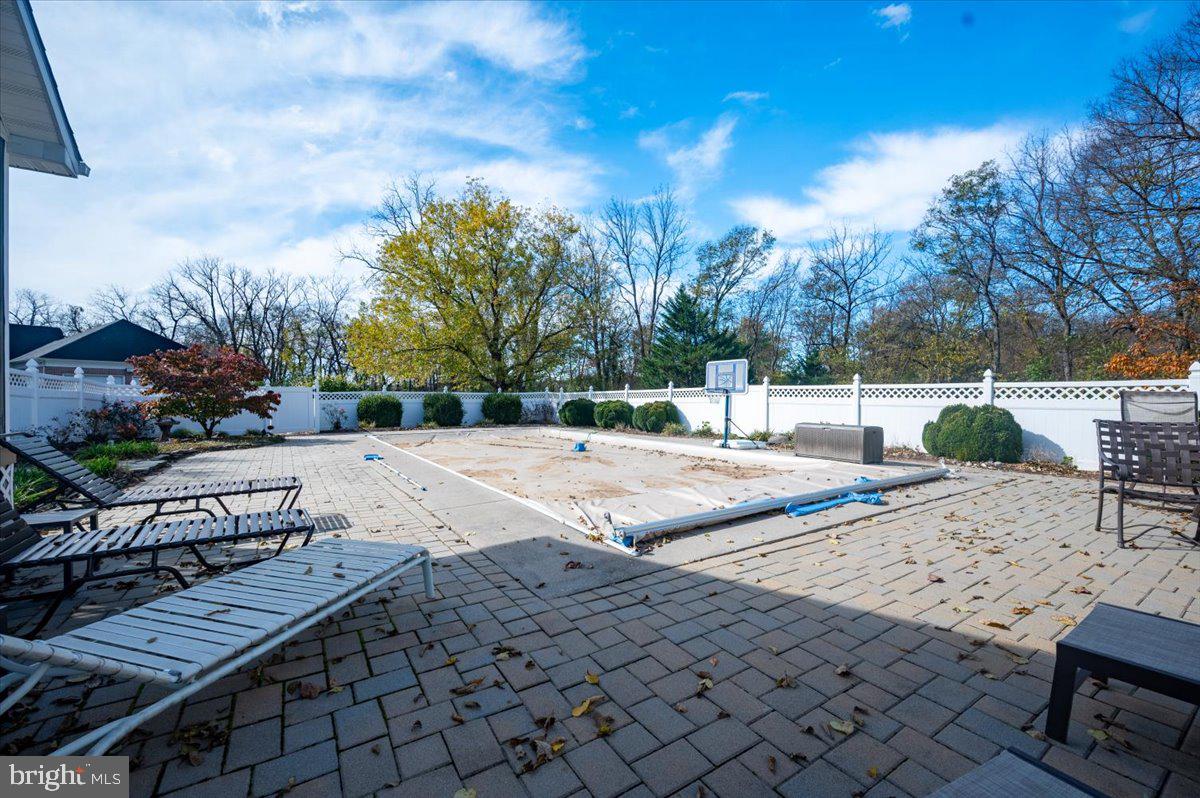 CARRIAGE PARK - Residential