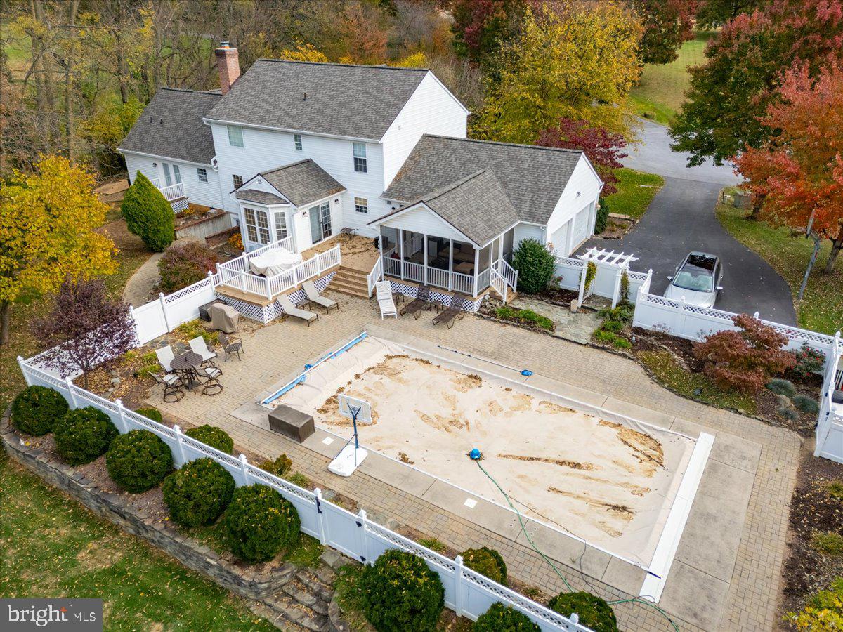 CARRIAGE PARK - Residential