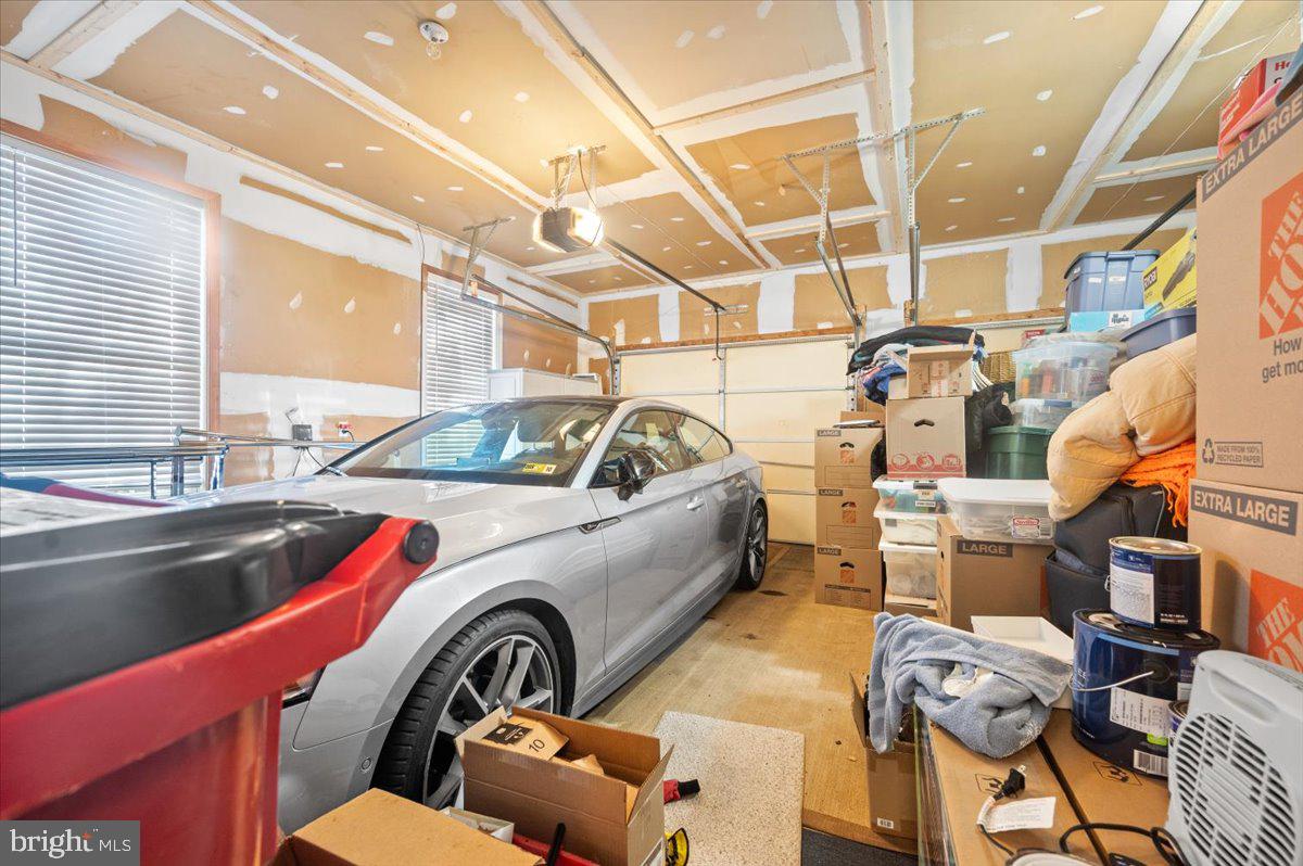 CARRIAGE PARK - Residential