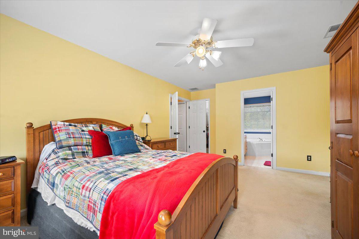 CARRIAGE PARK - Residential