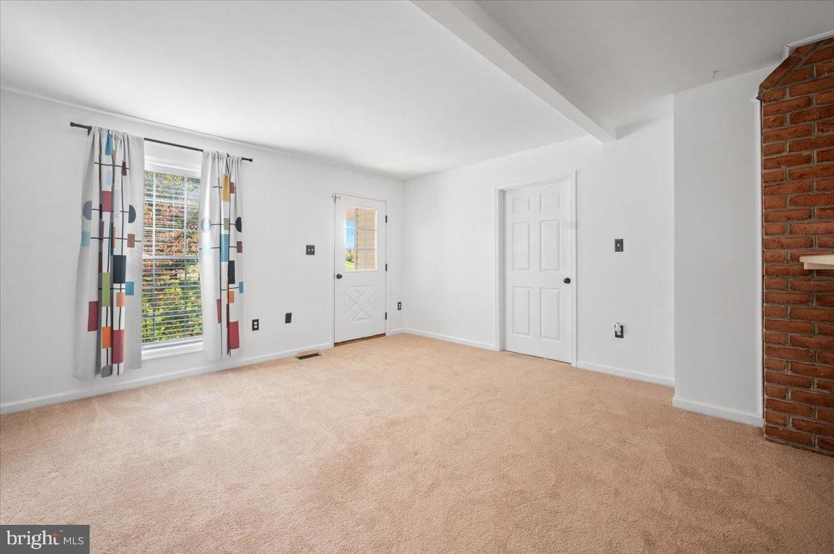 CARRIAGE PARK - Residential