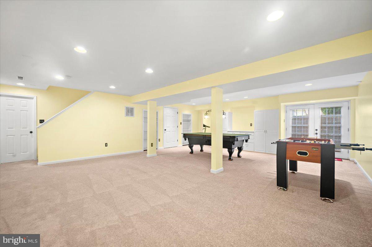 CARRIAGE PARK - Residential