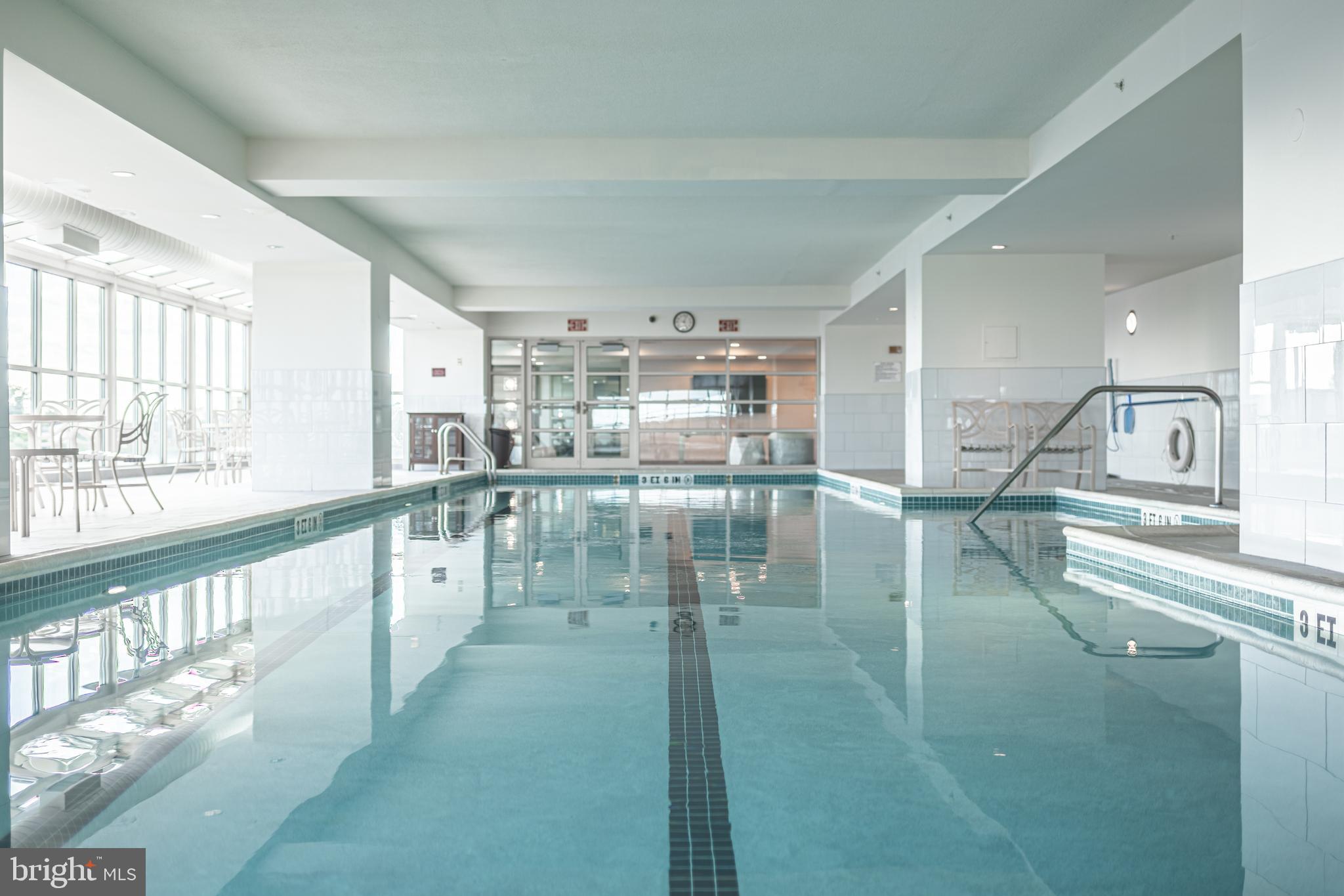 DOCKSIDE CONDOMINIUM - Residential