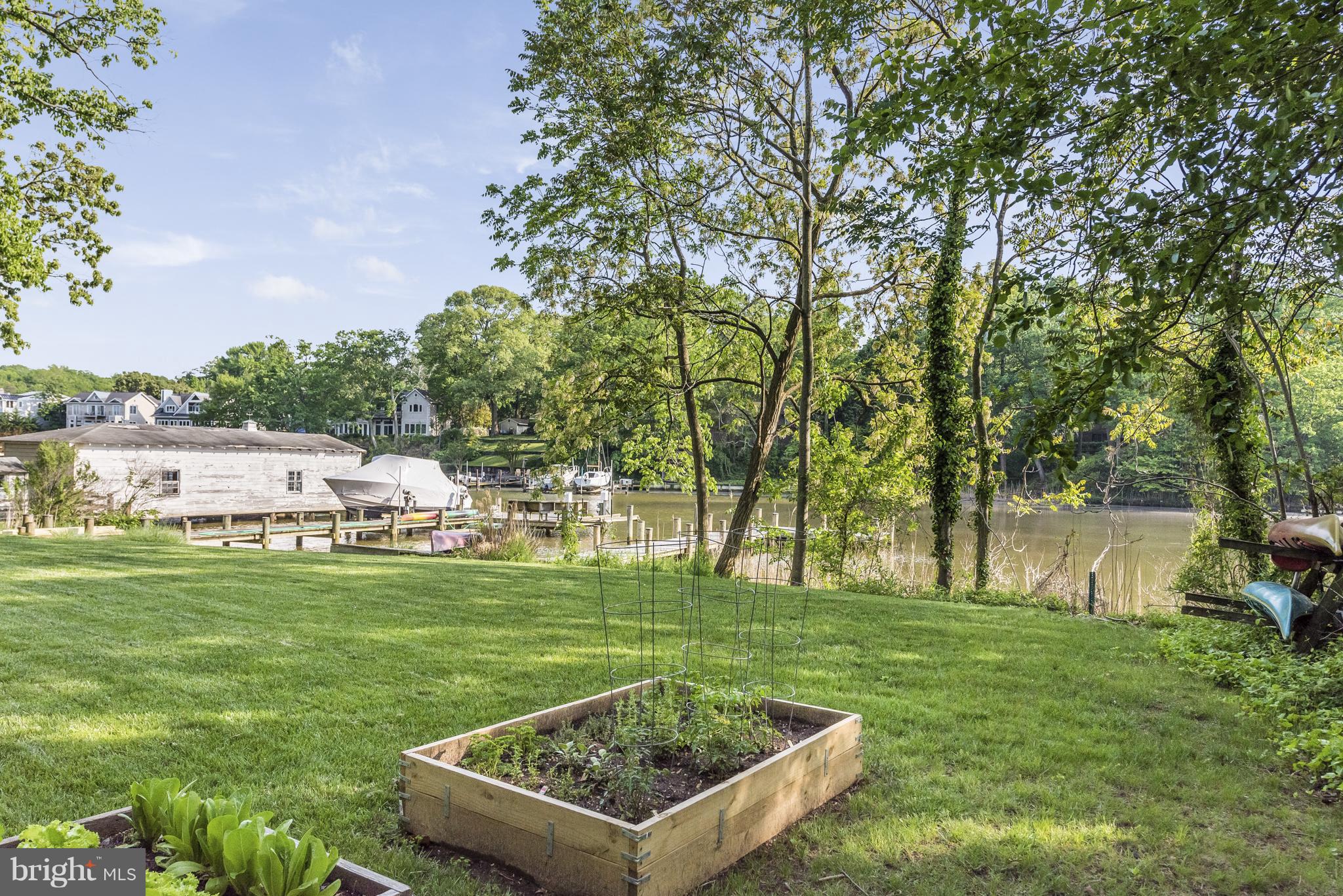 MURRAY HILL - Residential