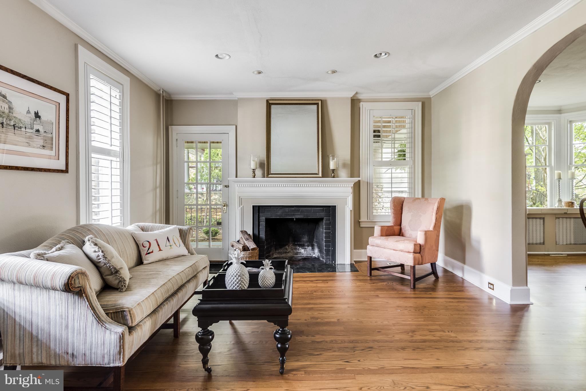 MURRAY HILL - Residential