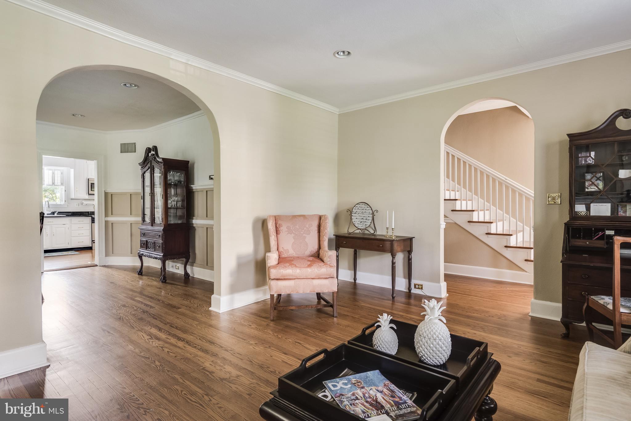 MURRAY HILL - Residential