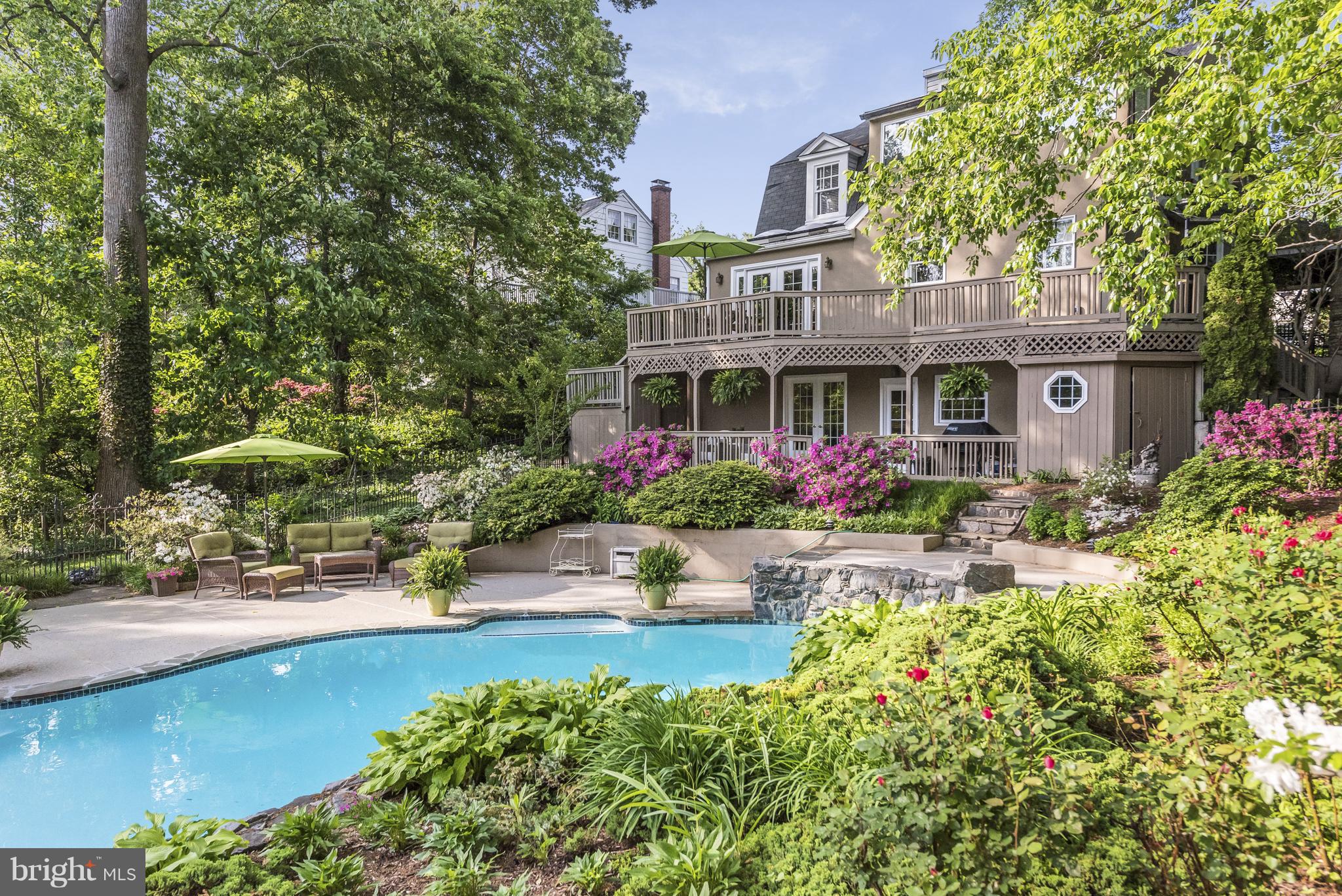 MURRAY HILL - Residential