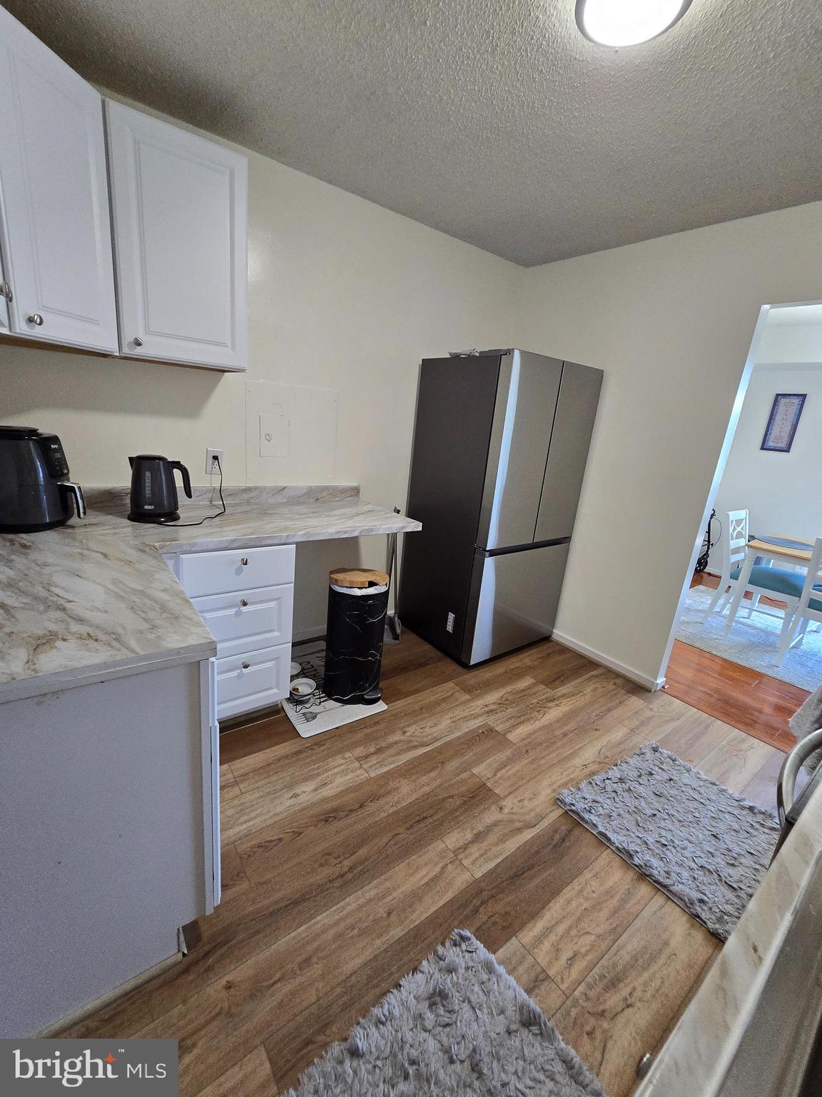 IDYLWOOD TOWERS CONDO - Residential