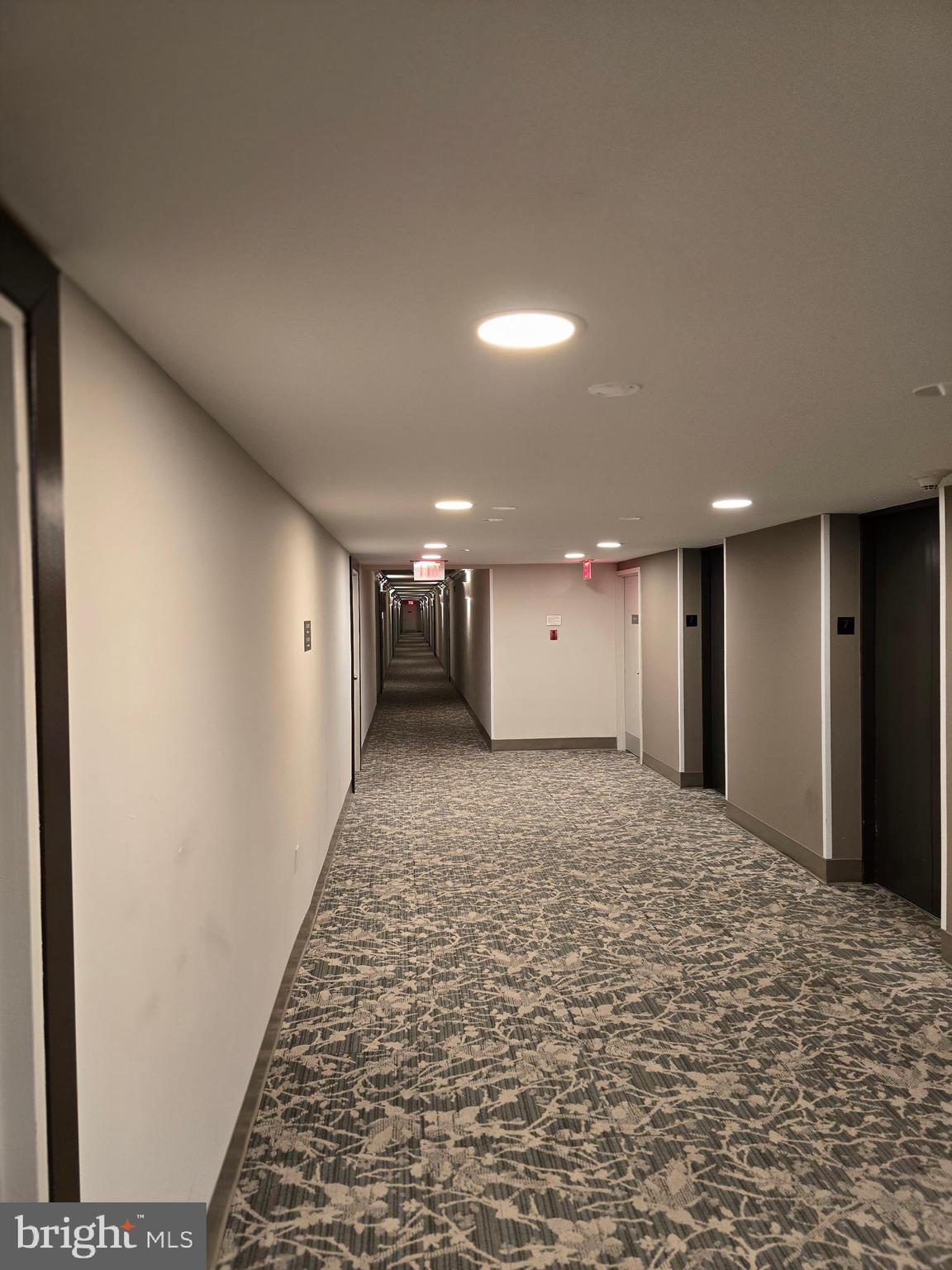 IDYLWOOD TOWERS CONDO - Residential