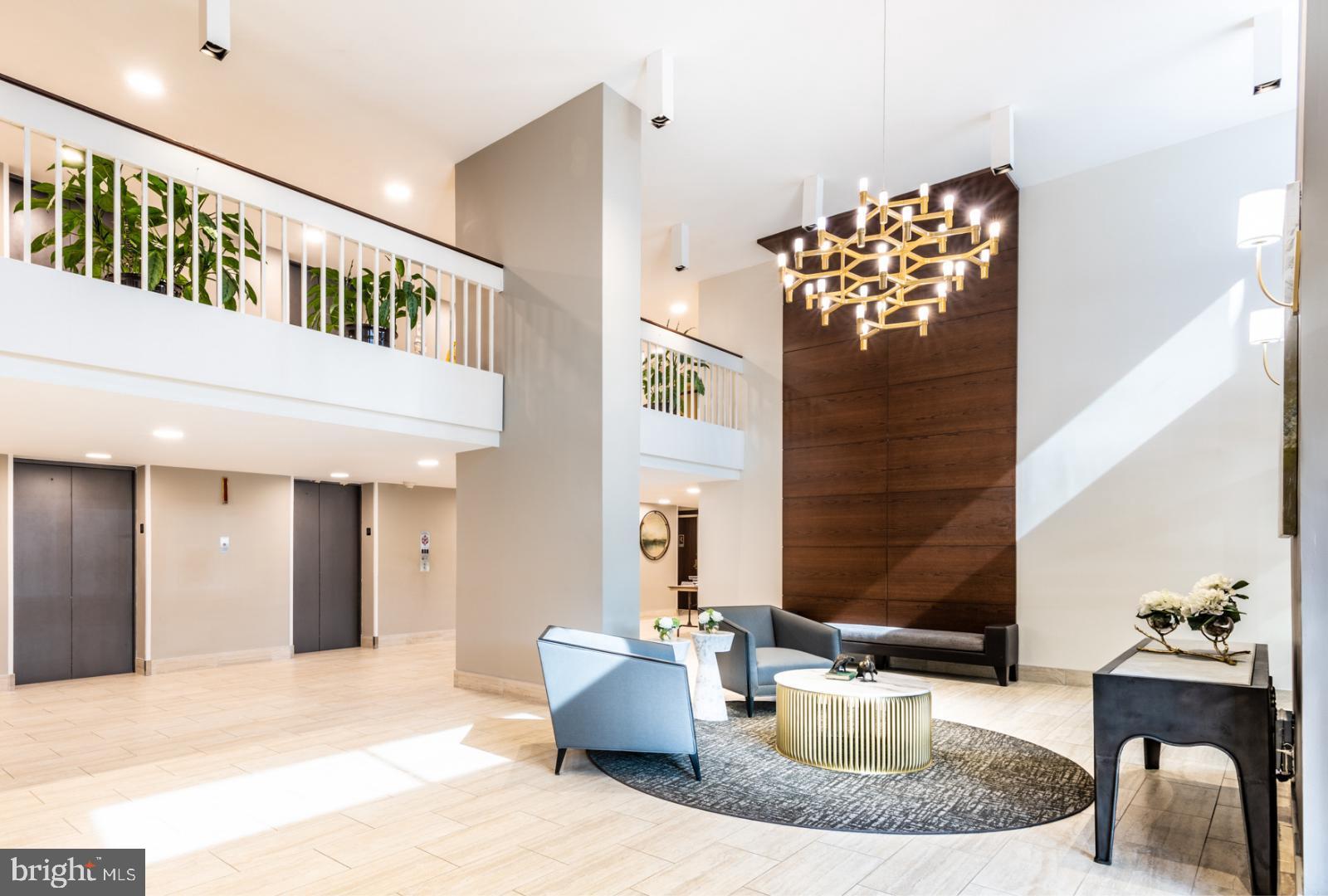 IDYLWOOD TOWERS CONDO - Residential