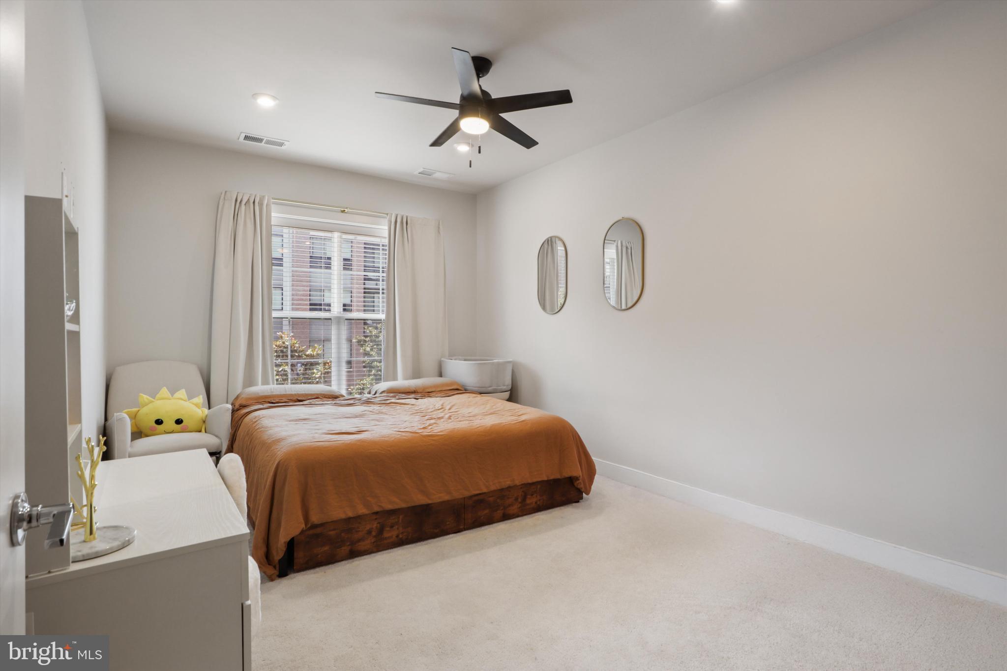 THE FLATS AT NATIONAL HARBOR - Residential