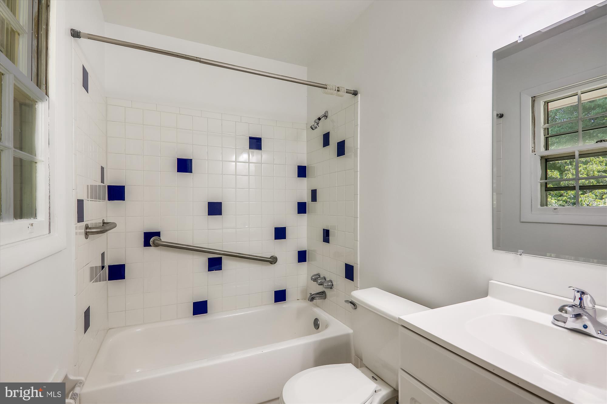 OAKLAWN - Residential