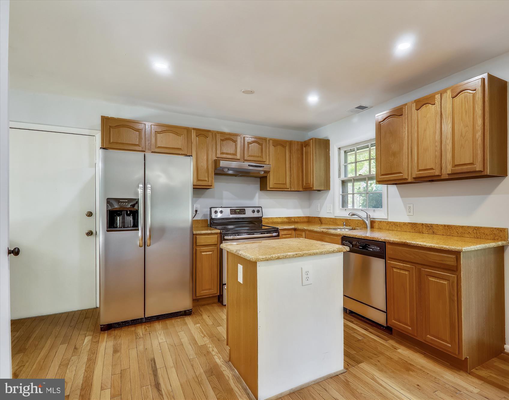 OAKLAWN - Residential