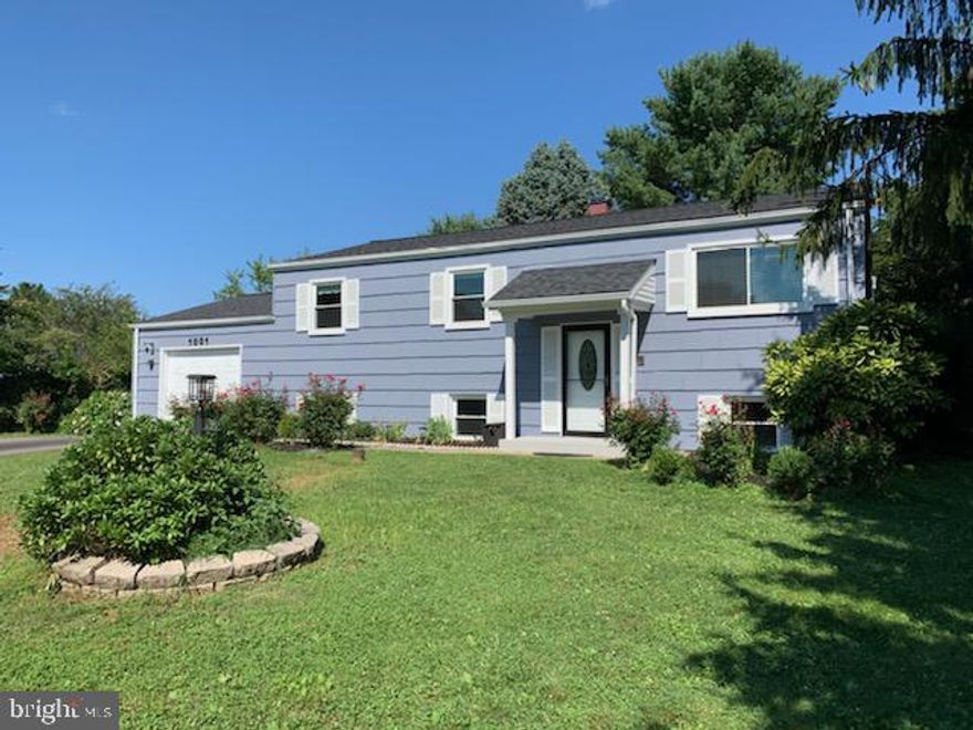 ***PRICE TO MOVE QUICKLY.MOTIVATED SELLERS WILL CONSIDER ALL OFFERS WITHIN REASON...USDA APPROVED. ASK LISTING AGENT ABOUT NO MONEY DOWN..New listing in CARROLL SQUARE of Sykesville, MD 21784.... 4 bedrooms with 2 full baths. New appliances including dryer, refrigerator, and gas stove. Upper level has 3 bedrooms and a full bathroom. Large living room, separate dining room, kitchen with breakfast bar. Lower level has plenty of rooms including a 4th bedroom, full bathroom, large family room with fireplace, and several other rooms for an office or workshop utility room. Enjoy the well maintained large two-tier deck for cookouts, lounging and relaxing under the cool shade of pine trees that leads to the large flat yard with a half acre plus with playground equipment included plus a large shed for storage. Freshly painted both inside and out including all rooms, bathrooms, and kitchen. New windows with new roof and driveway replaced under 2 years. Tiled bathrooms, utility room and workshop with tiled front entry foyer. All wood floors throughout the home. USDA APPROVED... Zoning for agricultural or small business. Great community with great schools (K-12th grade). Convenient corner lot with quick access to multiple shopping centers, restaurants and parks.