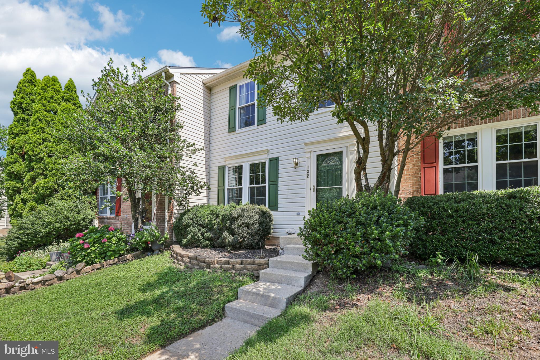 132 FOXCHASE DRIVE