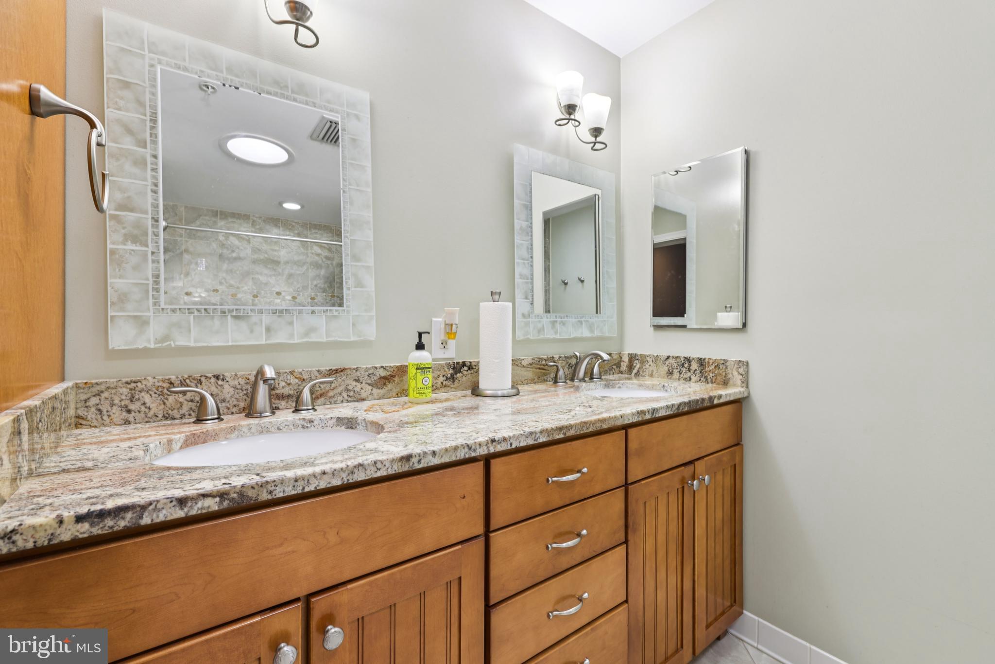 FOX CHASE - Residential