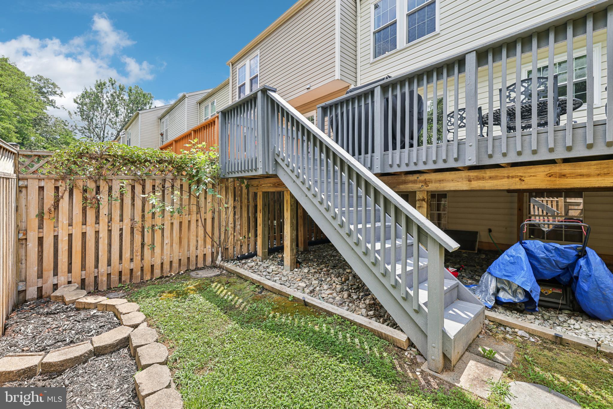 FOX CHASE - Residential