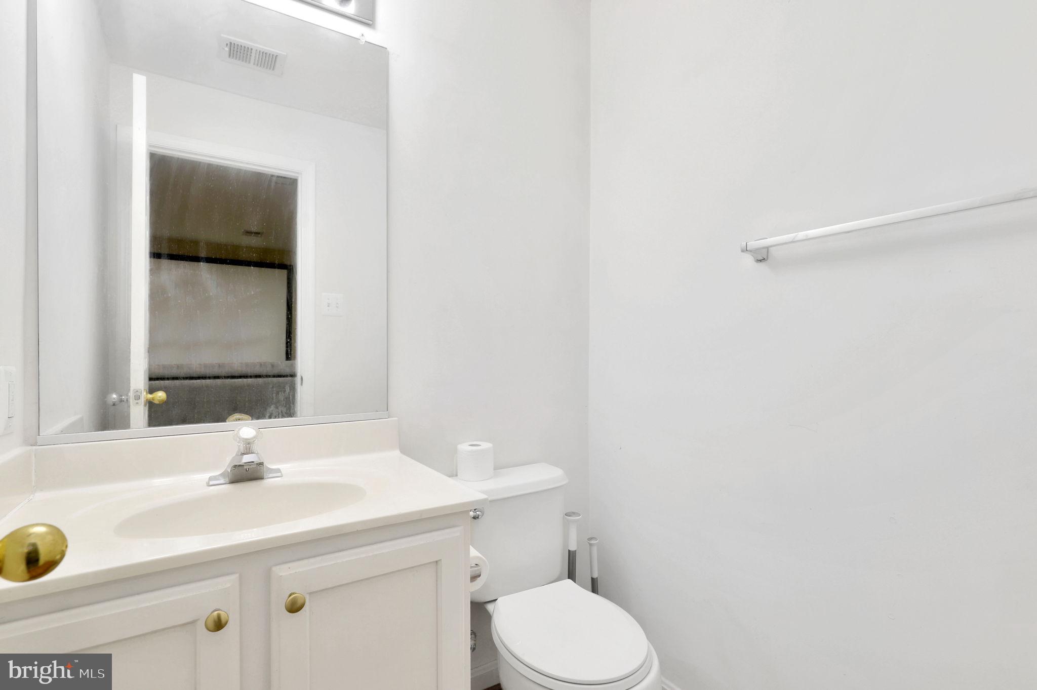 MILESTONE TOWNHOUSES - Residential